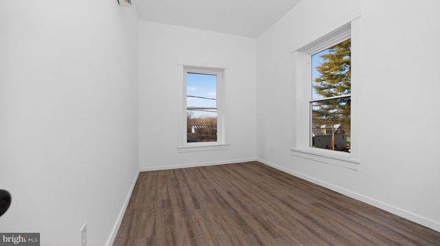 121 SUSANNA ST, Dalmatia, PA 17017