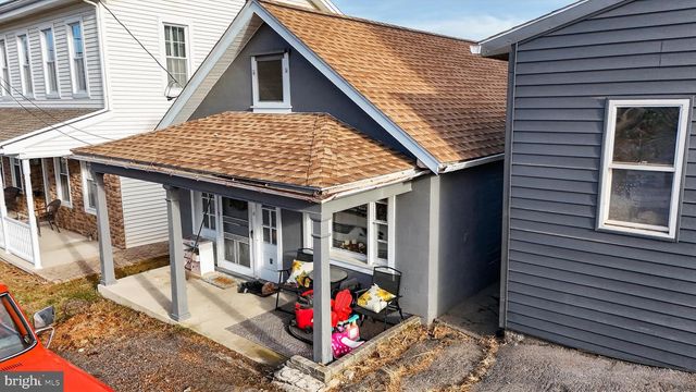 121 SUSANNA ST, Dalmatia, PA 17017
