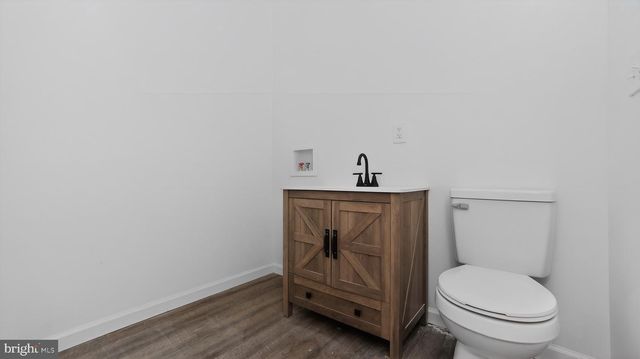 121 SUSANNA ST, Dalmatia, PA 17017