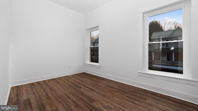 121 SUSANNA ST, Dalmatia, PA 17017