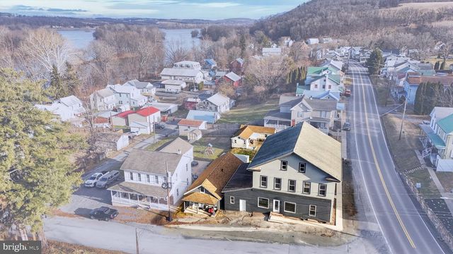 121 SUSANNA ST, Dalmatia, PA 17017