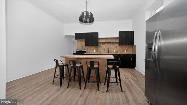 121 SUSANNA ST, Dalmatia, PA 17017