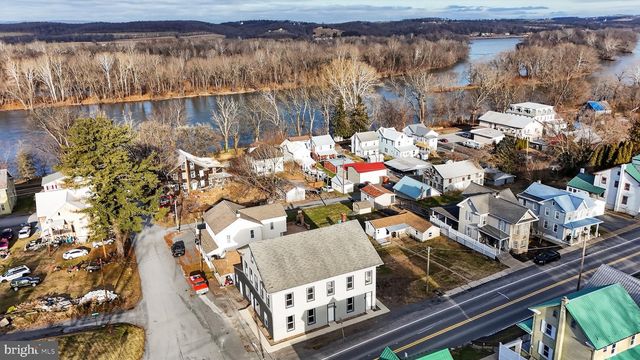 121 SUSANNA ST, Dalmatia, PA 17017