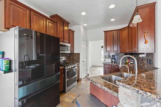 14349 S ROUND ROCK DR, Herriman, UT 84096