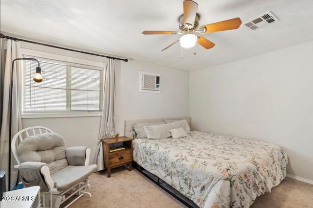 5540 W NORTHVIEW Avenue, Glendale, AZ 85301