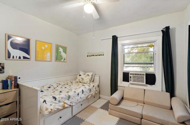 5540 W NORTHVIEW Avenue, Glendale, AZ 85301