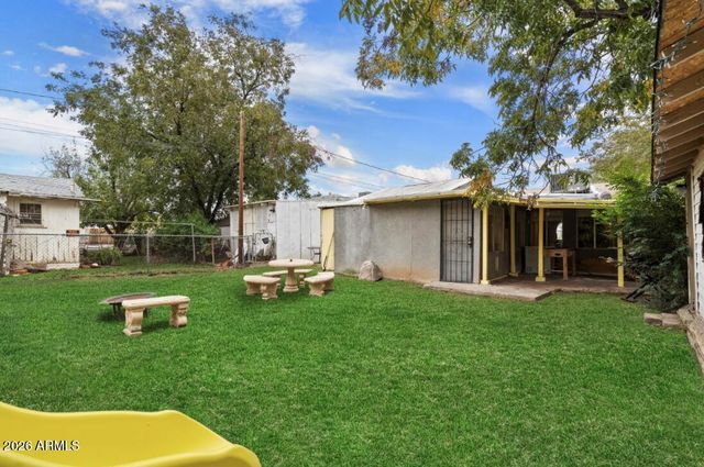5540 W NORTHVIEW Avenue, Glendale, AZ 85301
