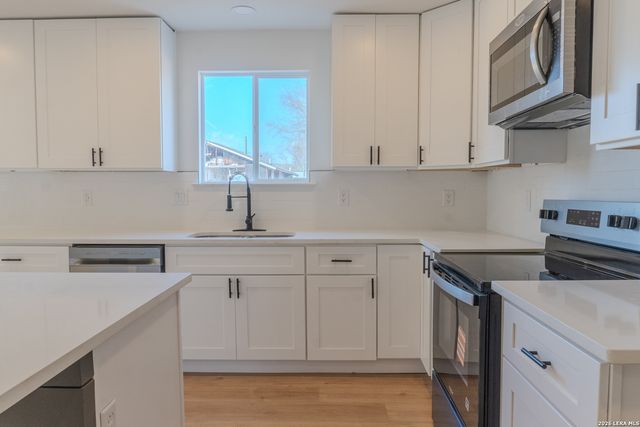 1214 Hough, Adkins, TX 78101