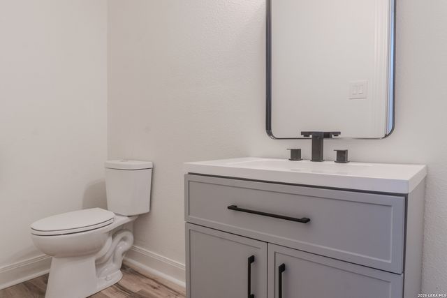 1214 Hough, Adkins, TX 78101