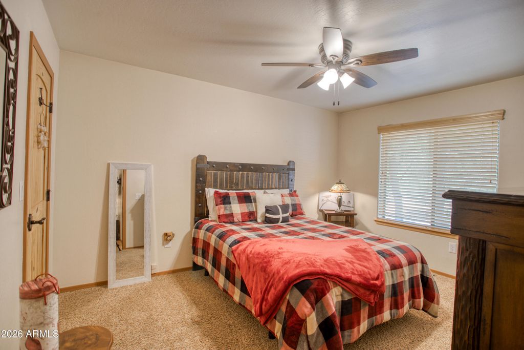 Image 23 of property listing at 5222 MOUNTAIN GATE Circle, Lakeside, AZ 85929