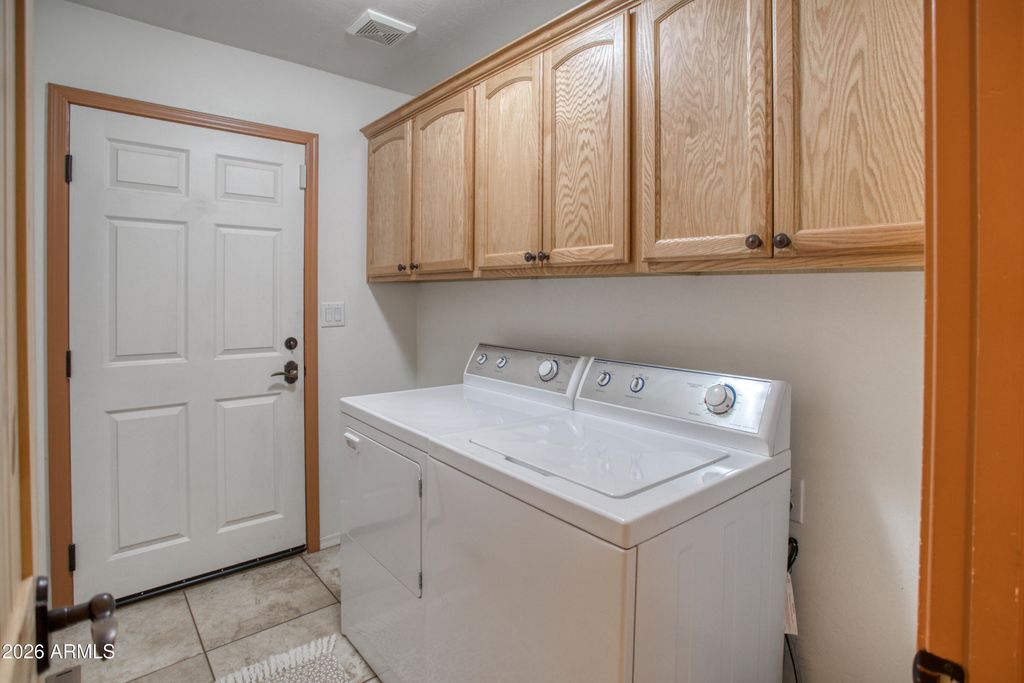 Image 24 of property listing at 5222 MOUNTAIN GATE Circle, Lakeside, AZ 85929