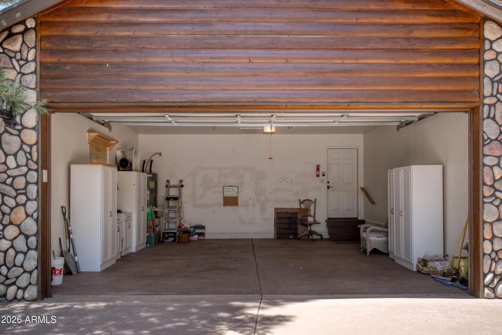 Image 25 of property listing at 5222 MOUNTAIN GATE Circle, Lakeside, AZ 85929
