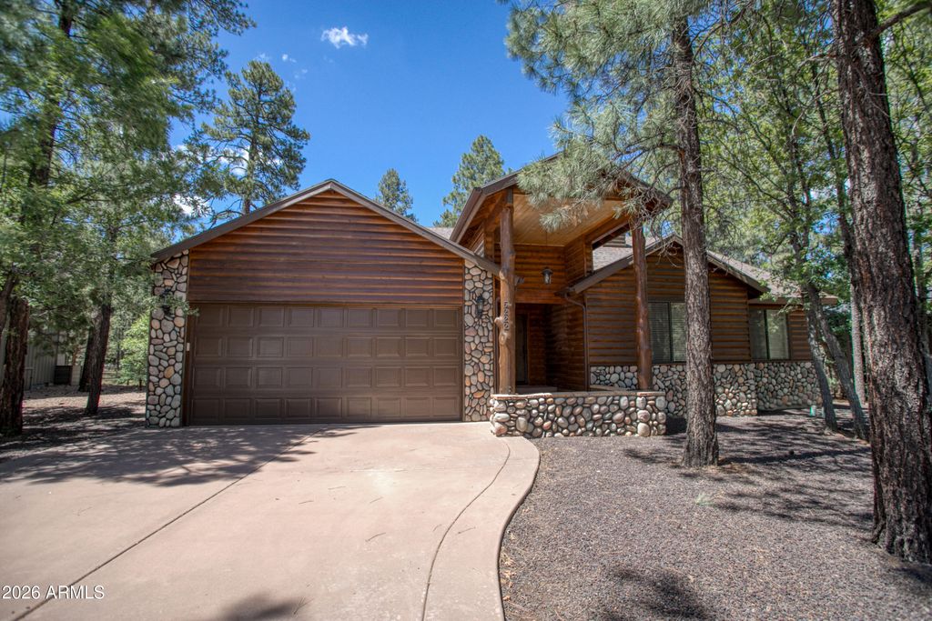 Image 30 of property listing at 5222 MOUNTAIN GATE Circle, Lakeside, AZ 85929