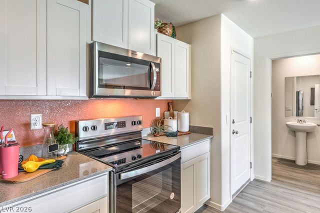 7372 Sylvia Springs Street, North Las Vegas, NV 89081