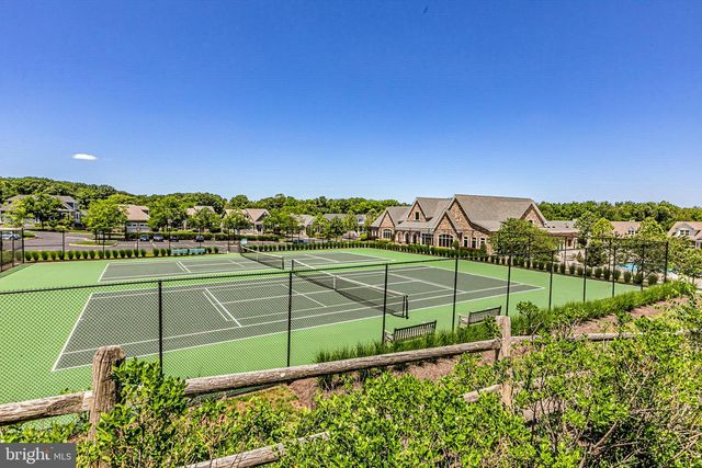 61 BEDFORD DR, Skillman, NJ 08558