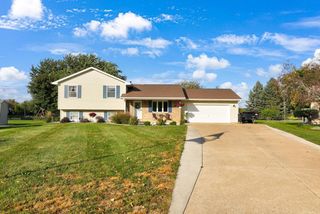 3124 CUTTER COURT, Oshkosh, WI 54904