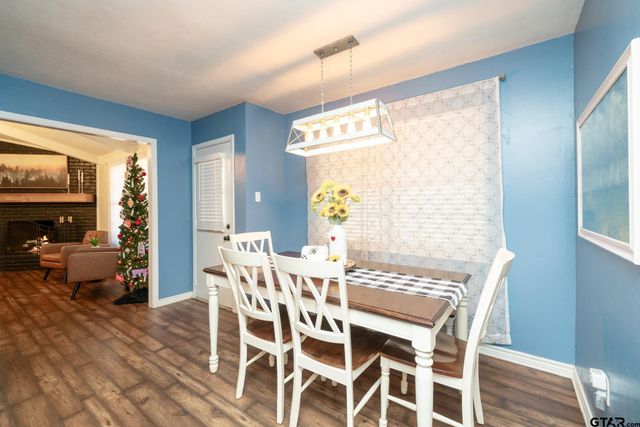 303 Wain Dr, Longview, TX 75604