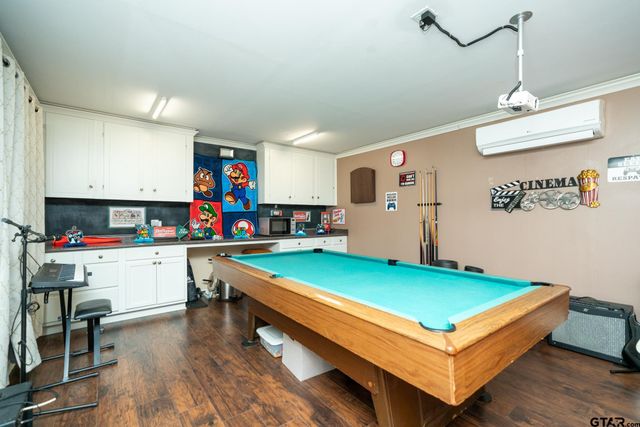 303 Wain Dr, Longview, TX 75604