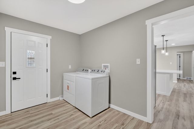 260 Ashworth Drive, Waukee, IA 50263