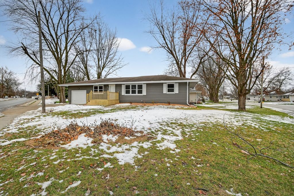 260 Ashworth Drive, Waukee, IA 50263