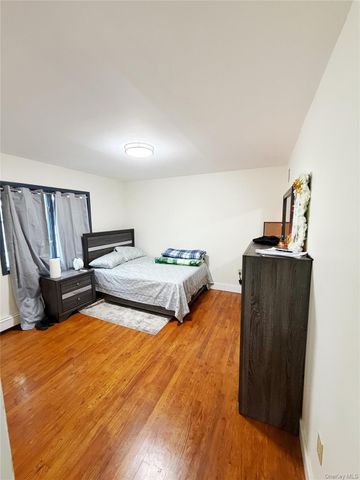 60 Saint Johns Avenue, Valley Stream, NY 11580