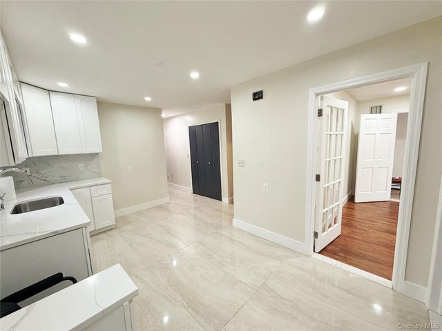 60 Saint Johns Avenue, Valley Stream, NY 11580