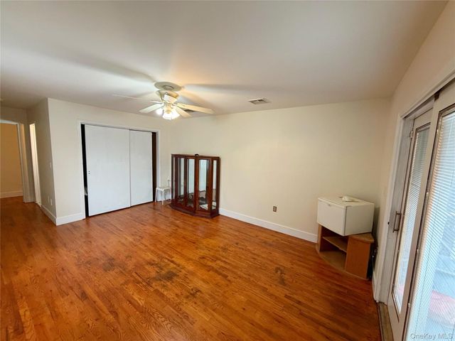 60 Saint Johns Avenue, Valley Stream, NY 11580