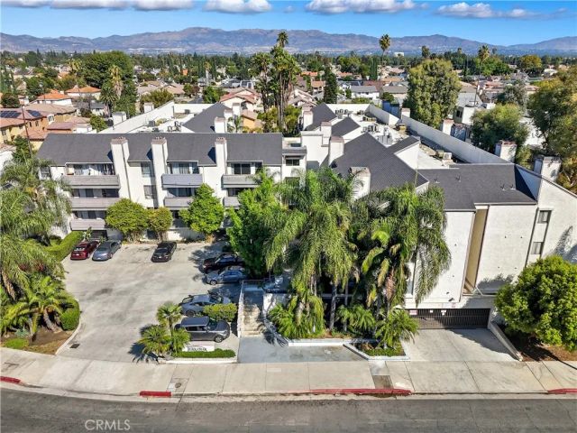 20253 Keswick St 326, Winnetka, CA 91306