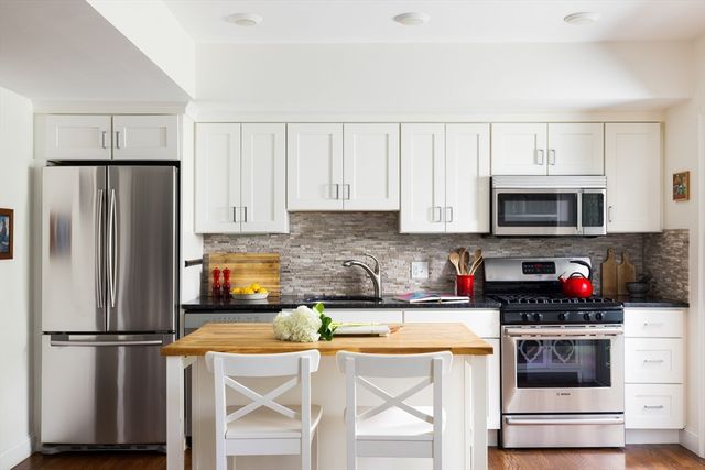 143 Cedar Street 6, Somerville, MA 02144