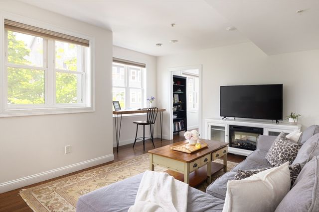 143 Cedar Street 6, Somerville, MA 02144