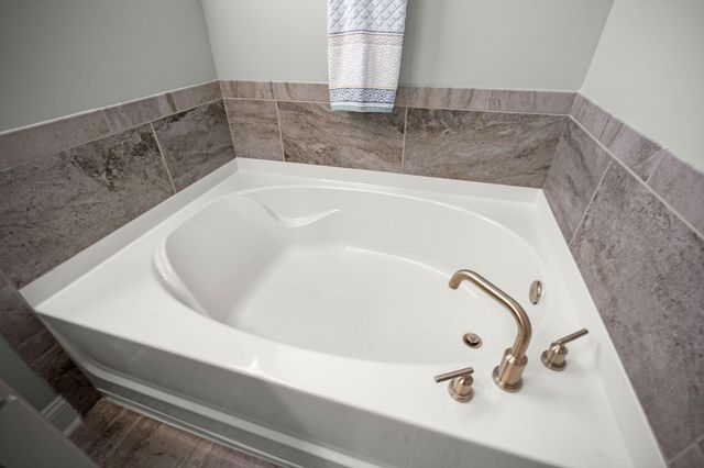 649 Chigwell Springs Lane, Summerville, SC 29486