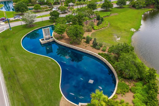 649 Chigwell Springs Lane, Summerville, SC 29486