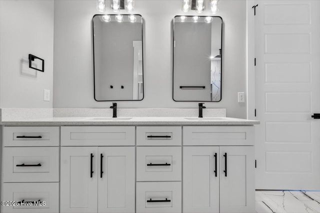 564 Fairburn Court NW, Calabash, NC 28467