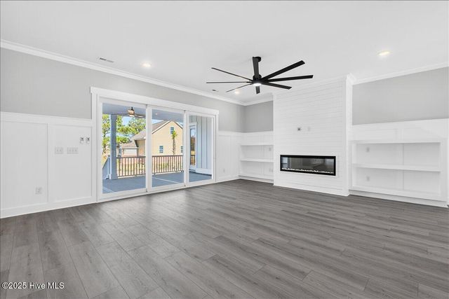 564 Fairburn Court NW, Calabash, NC 28467