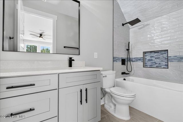 564 Fairburn Court NW, Calabash, NC 28467