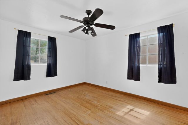 1820 Indiana Street NE, Albuquerque, NM 87110