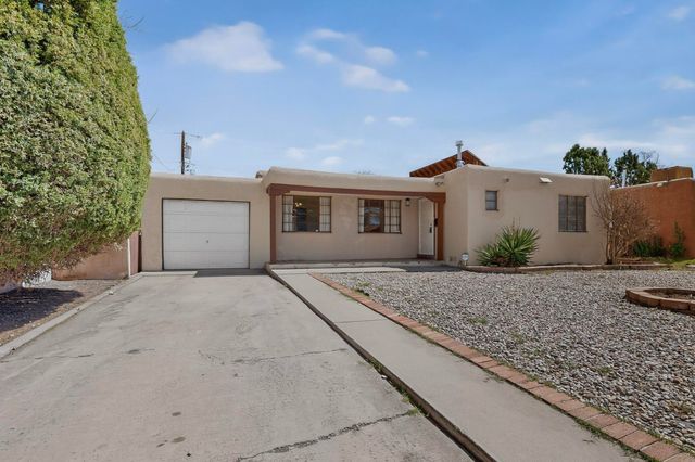 1820 Indiana Street NE, Albuquerque, NM 87110