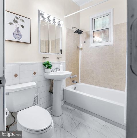 615 12TH ST NE, Washington, DC 20002