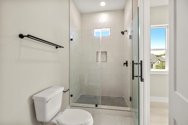 8707 Water Oak View Drive, Tomball, TX 77375