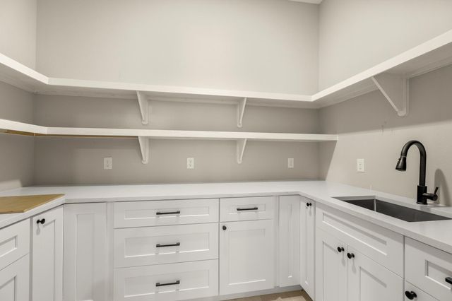 8707 Water Oak View Drive, Tomball, TX 77375