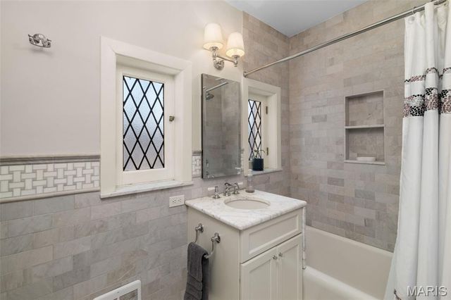 7330 Kingsbury Boulevard, St Louis, MO 63130