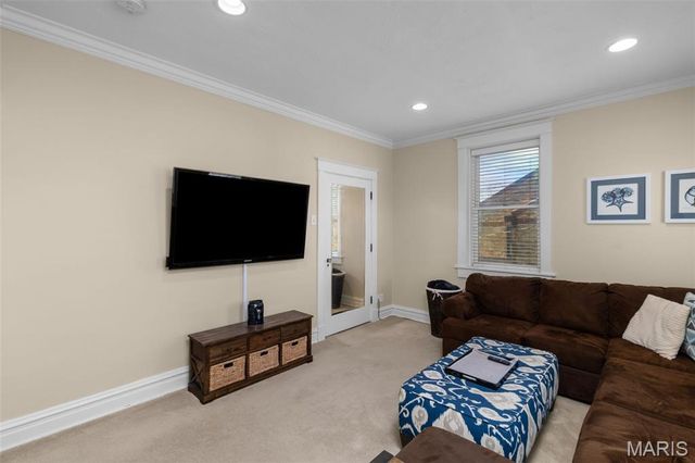 7330 Kingsbury Boulevard, St Louis, MO 63130