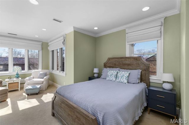 7330 Kingsbury Boulevard, St Louis, MO 63130