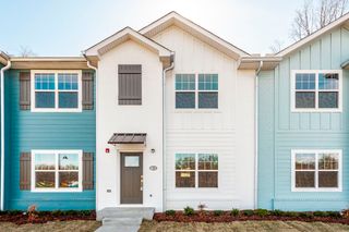 1136 Lock 4 Rd # K-2, Gallatin, TN 37066