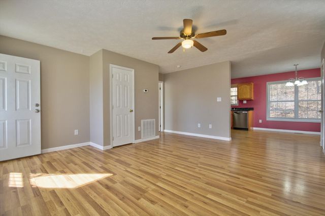 109 Pine Street, London, KY 40741