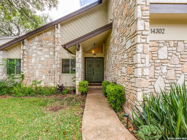 14302 Fox Fire Ln, San Antonio, TX 78231