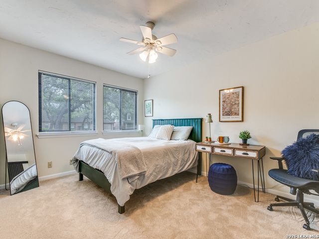 14302 Fox Fire Ln, San Antonio, TX 78231