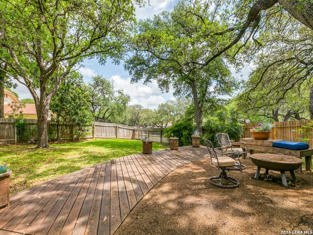 14302 Fox Fire Ln, San Antonio, TX 78231