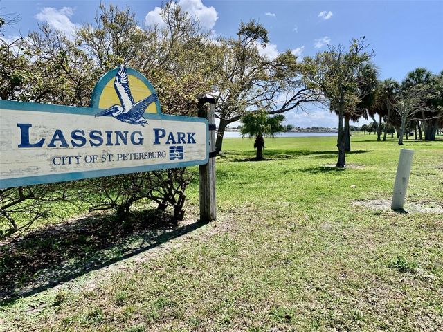 127 17TH AVENUE S, St Petersburg, FL 33701