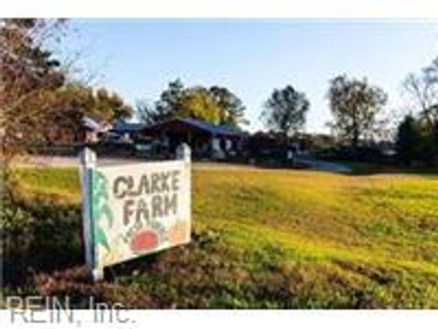 3909 Bruce RD, Chesapeake, VA 23321